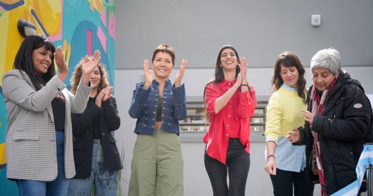 Mayra Mendoza y Eva Mieri encabezaron la apertura de la Casa de Abrigo Temporal “Amanda Allen”, destinada a niños, niñas y adolescentes que atraviesan situaciones de vulnerabilidad o emergencia.